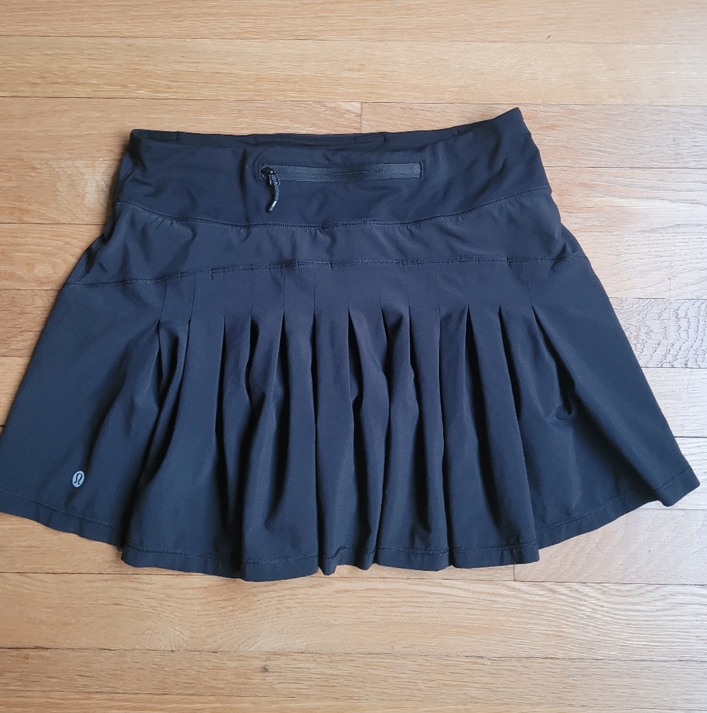 Lululemon Circuit Breaker Skirt